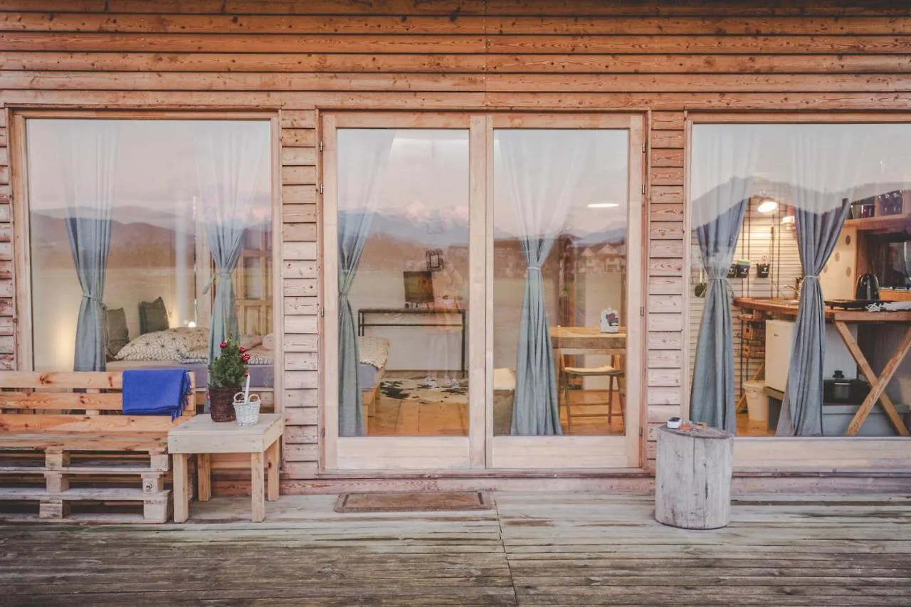 Holiday Home Pri Kamnu Ljubljana