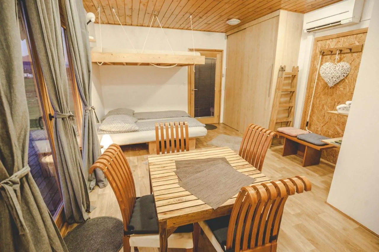 Holiday Home Pri Kamnu Ljubljana