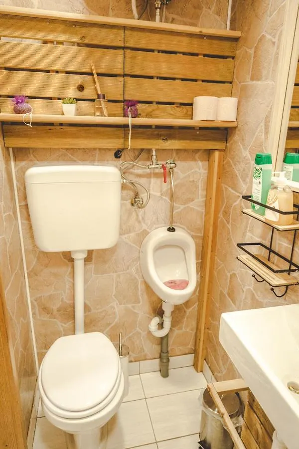Holiday Home Pri Kamnu Ljubljana