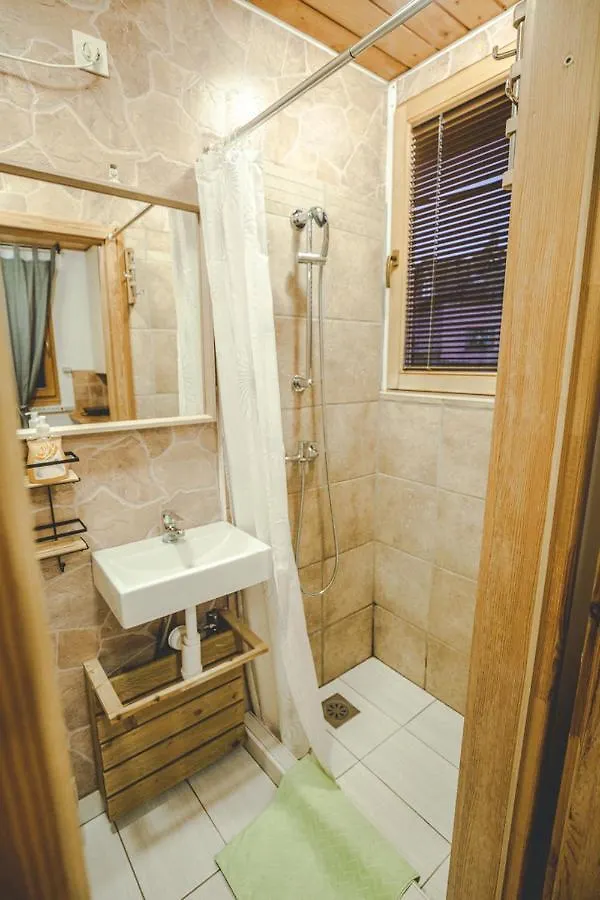 Holiday Home Pri Kamnu Ljubljana 0*,